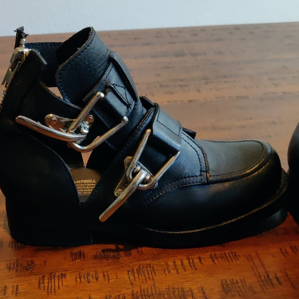 Jeffrey Campbell cutout booties - Picture 3 of 6